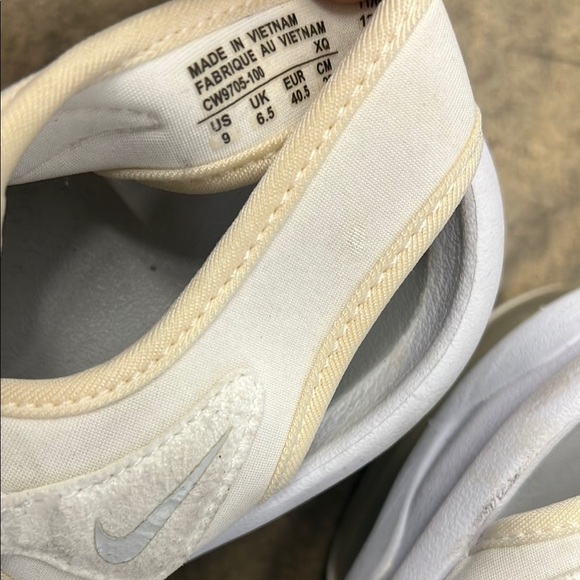 NIKE Air Max Coco Sandals White size 9 - Picture 5 of 5